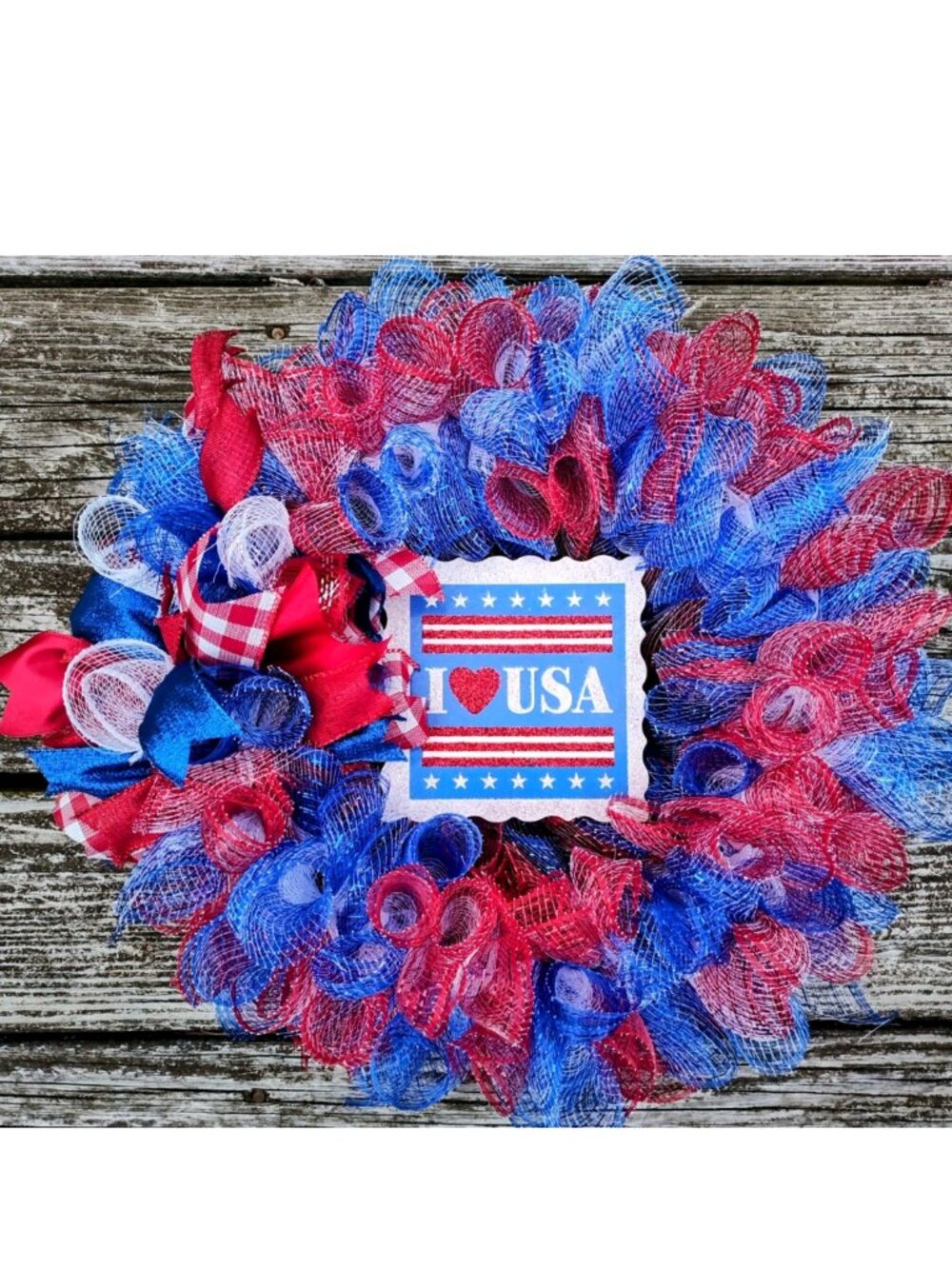 Handmade Seasonal Deco Mesh/Ribbon Wreath Patriotic Love USA Red White Blue